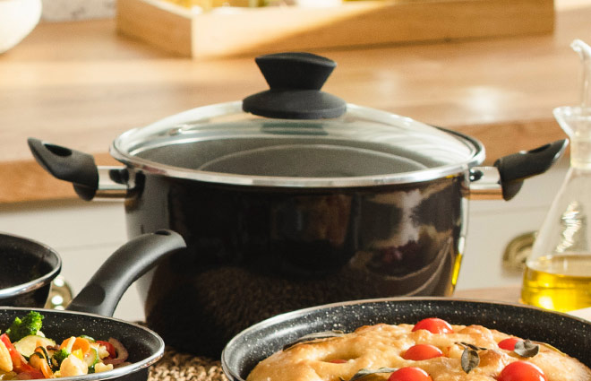 Delimano Stone Legend Black Pot + Lid